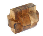 key 9 small.jpg (108526 bytes)