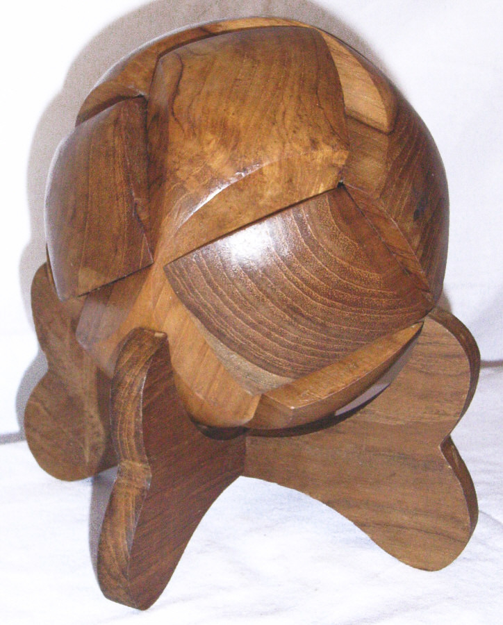 Round Ball On Stand